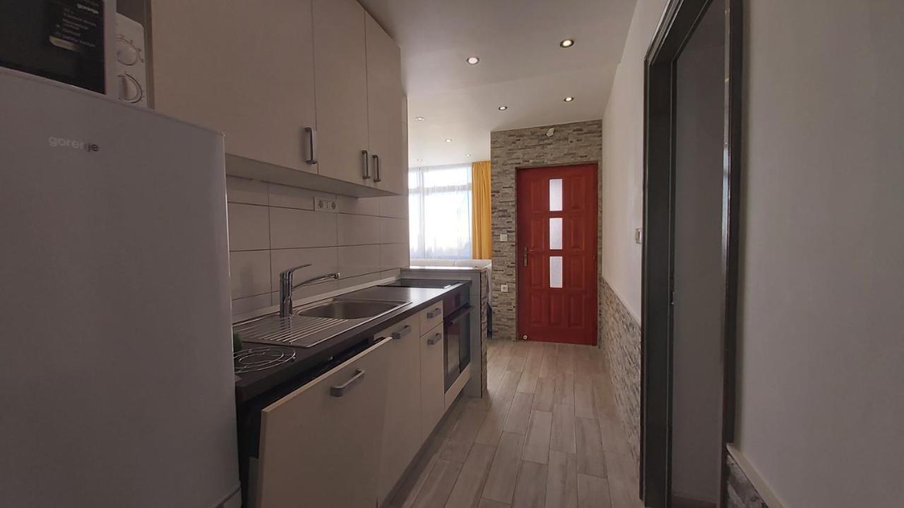 Apartments Druzianic Makarska Esterno foto