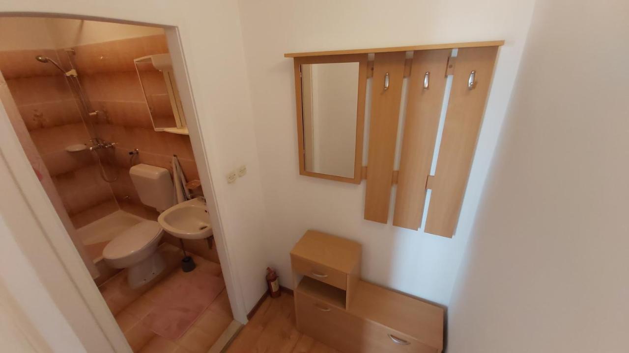 Apartments Druzianic Makarska Esterno foto