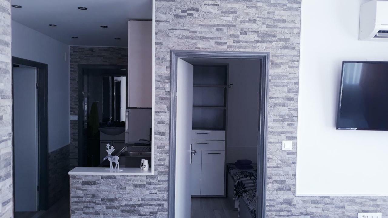 Apartments Druzianic Makarska Esterno foto